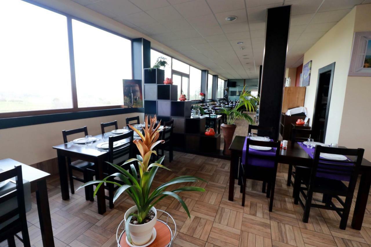 Apartamentos Casas Novas Silleda Exteriör bild