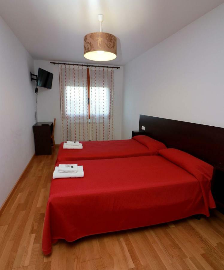 Apartamentos Casas Novas Silleda Exteriör bild