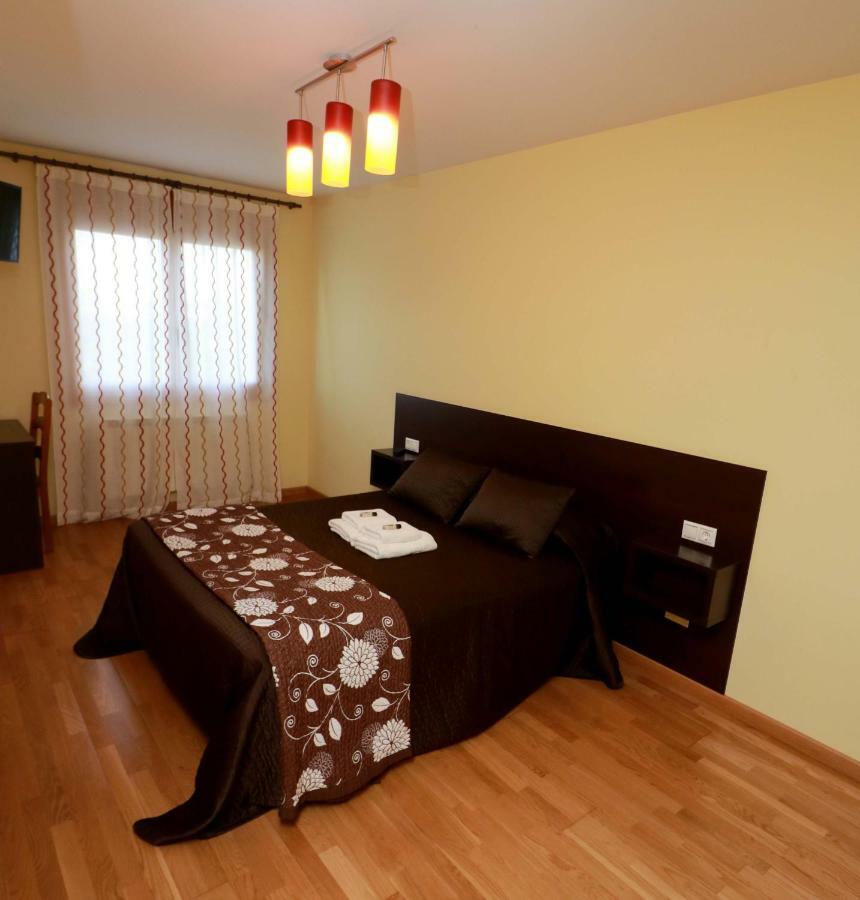Apartamentos Casas Novas Silleda Exteriör bild